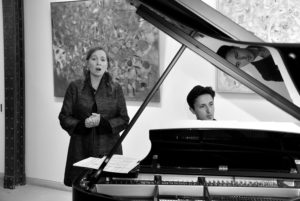 marie raymond - recital piano vernissage galerie diane de polignac